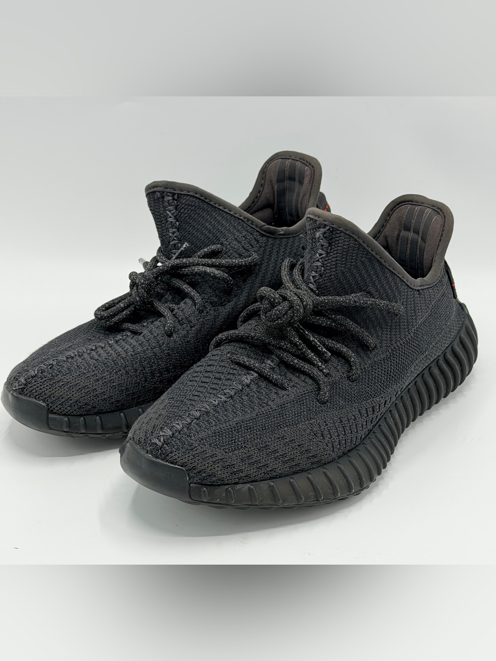 Yeezy 350 v2 Static Black non-reflective, men’s US 7, Excellent Condition